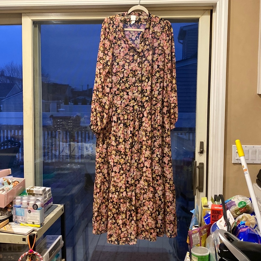 H&M XL chiffon floral maxi dress